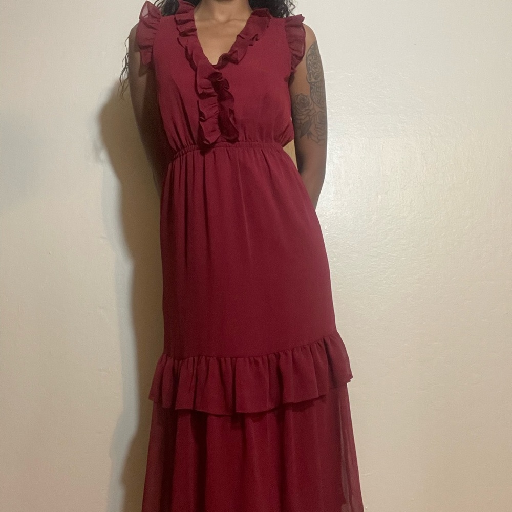 Banana Republic Red Flowy Dress ❤️